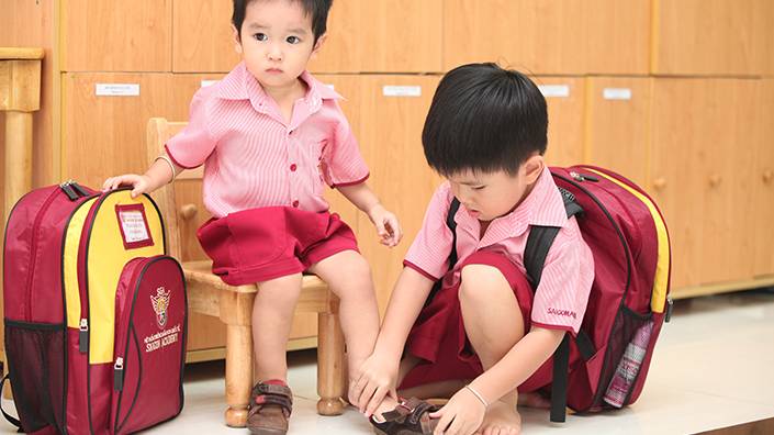 Giáo dục nhân cách & Kỹ năng sống